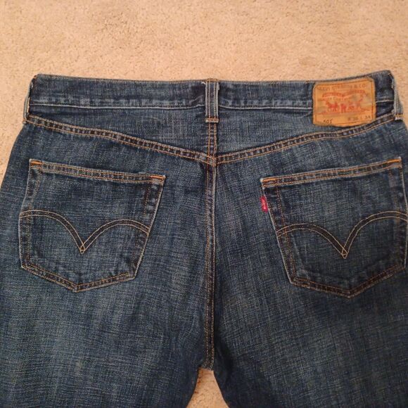 Levis 501 Jeans Mens 36 X 34 Blue Medium Wash Button Fly - Picture 5 of 7